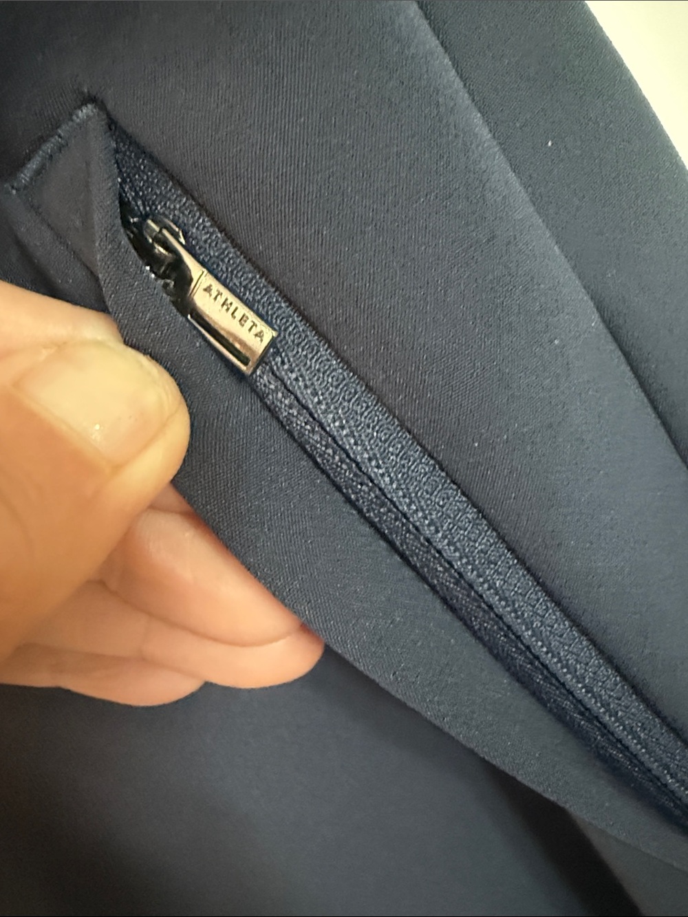 Athleta NWOT Endless Ankle Pants in Navy 6 - Picture 4 of 8